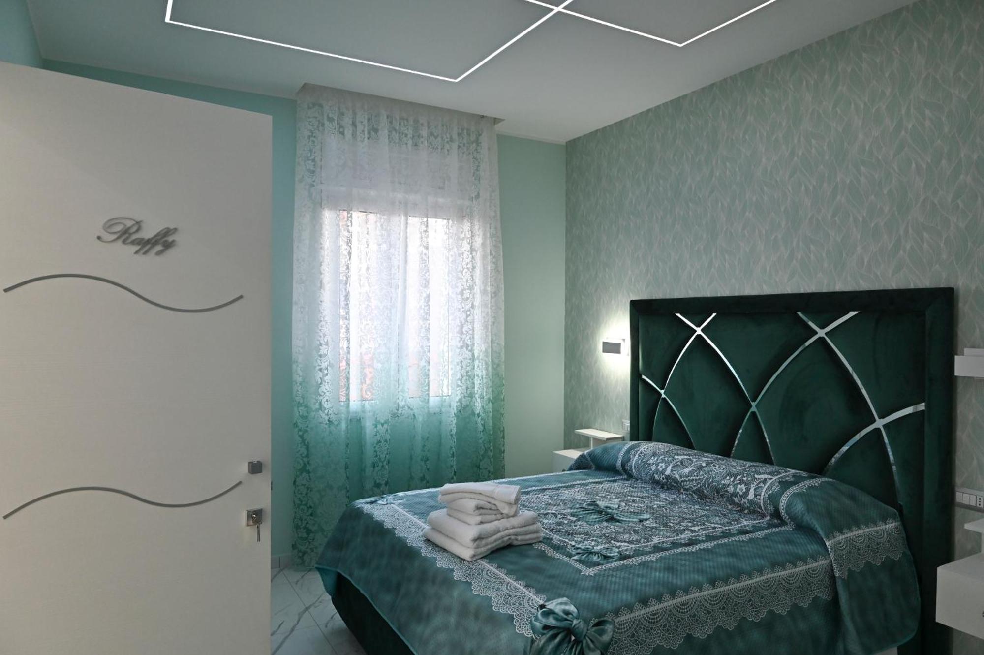 Bebsantaniellohouse1 Bed & Breakfast Napoli Ngoại thất bức ảnh