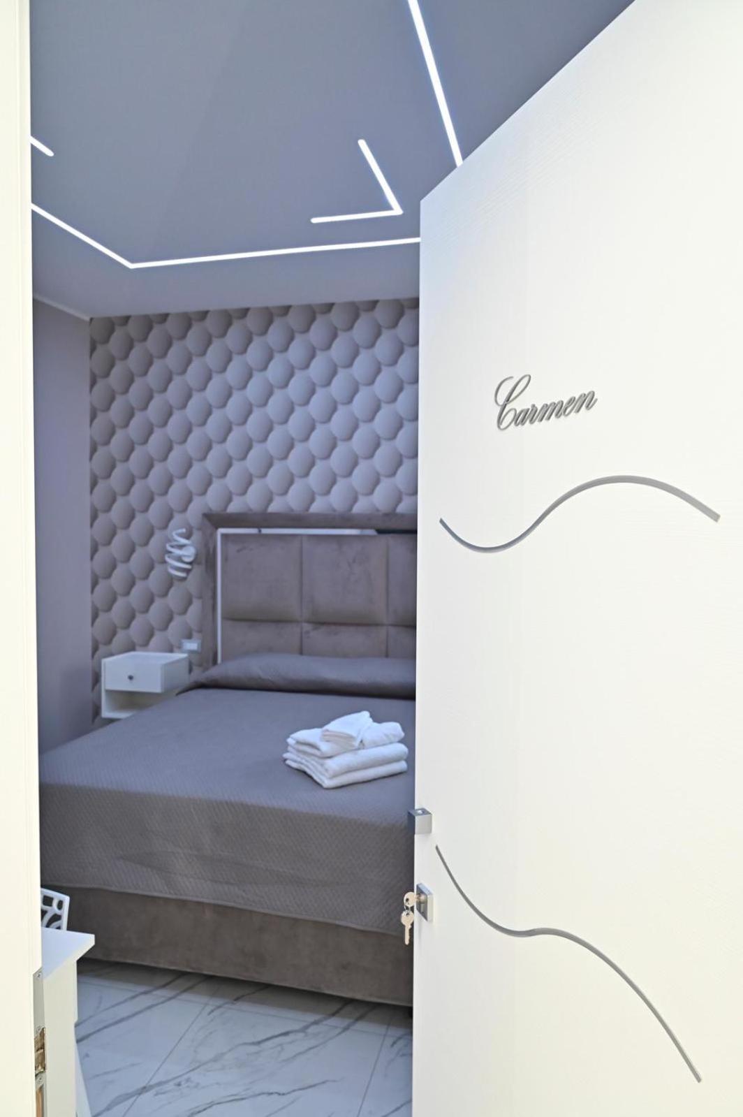 Bebsantaniellohouse1 Bed & Breakfast Napoli Ngoại thất bức ảnh