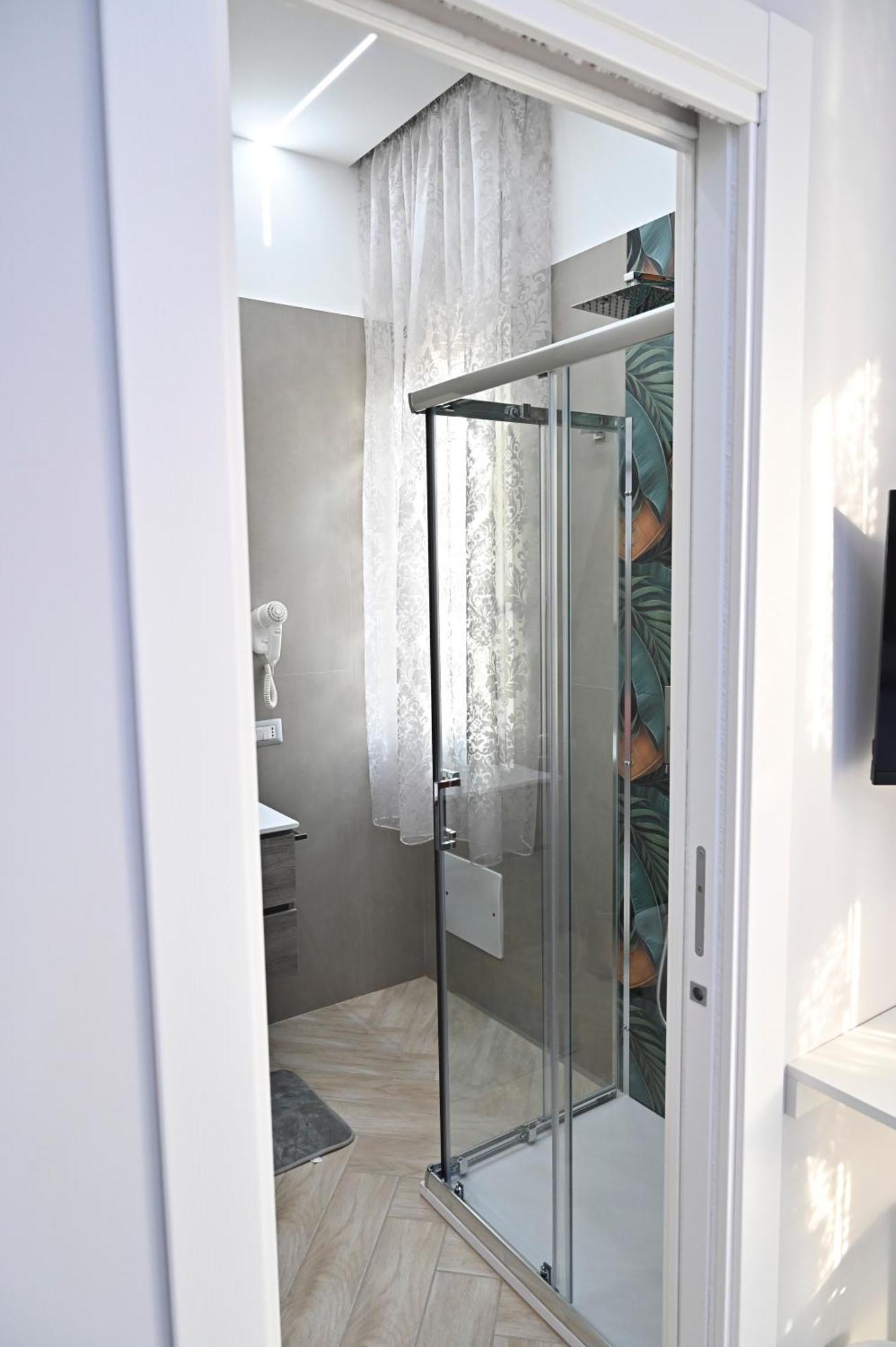 Bebsantaniellohouse1 Bed & Breakfast Napoli Ngoại thất bức ảnh