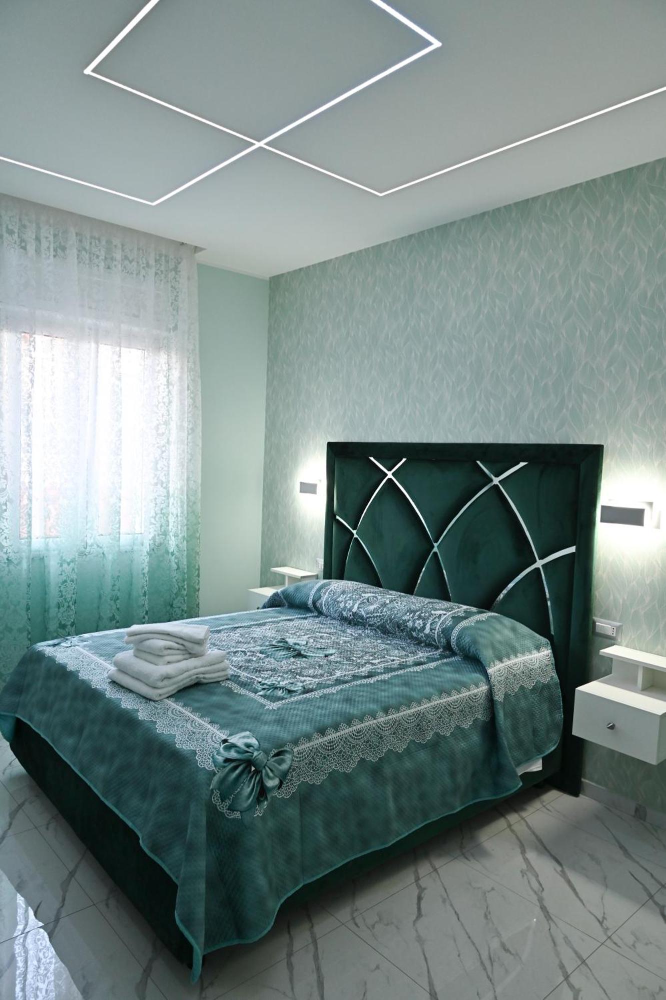 Bebsantaniellohouse1 Bed & Breakfast Napoli Ngoại thất bức ảnh